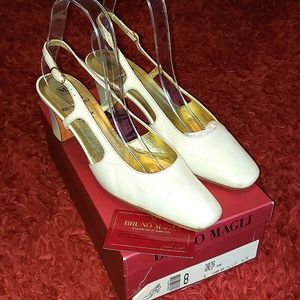 BRUNO MAGLI Square Toe Slingback Pumps Vintage size 8 Pearl Bone